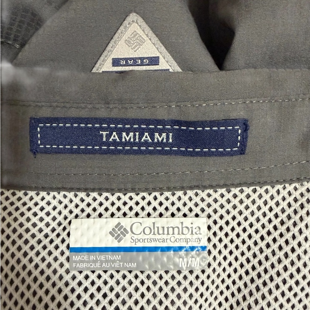 Columbia PFG Men's Charcoal Button Down Shirt - Picture 6 of 6